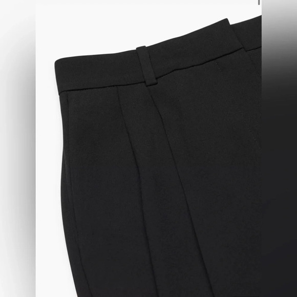 Aritzia Babaton Vogue Pants in Black Size 6 - High Rise Ankle Length TrueCrepe - Picture 9 of 14